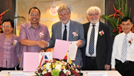 MOU signing ceremony between School of Science, Walailak University and the Interdisciplinary Center for Science Computing (IWR), University of Heidelberg, Germany