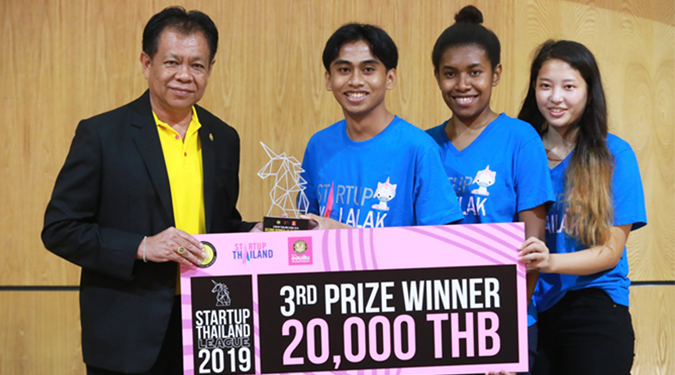 WUIC Team won 3rd prize at the Startup Thailand League 2019 (South Region)